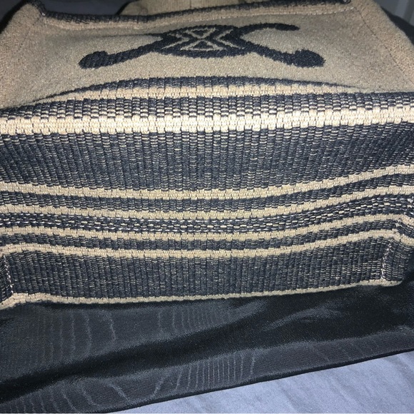 Celine Thais cabas tote. - Picture 4 of 12